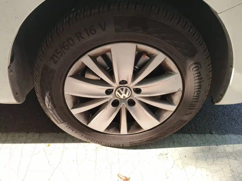 Volkswagen Sharan — миниатюра 24
