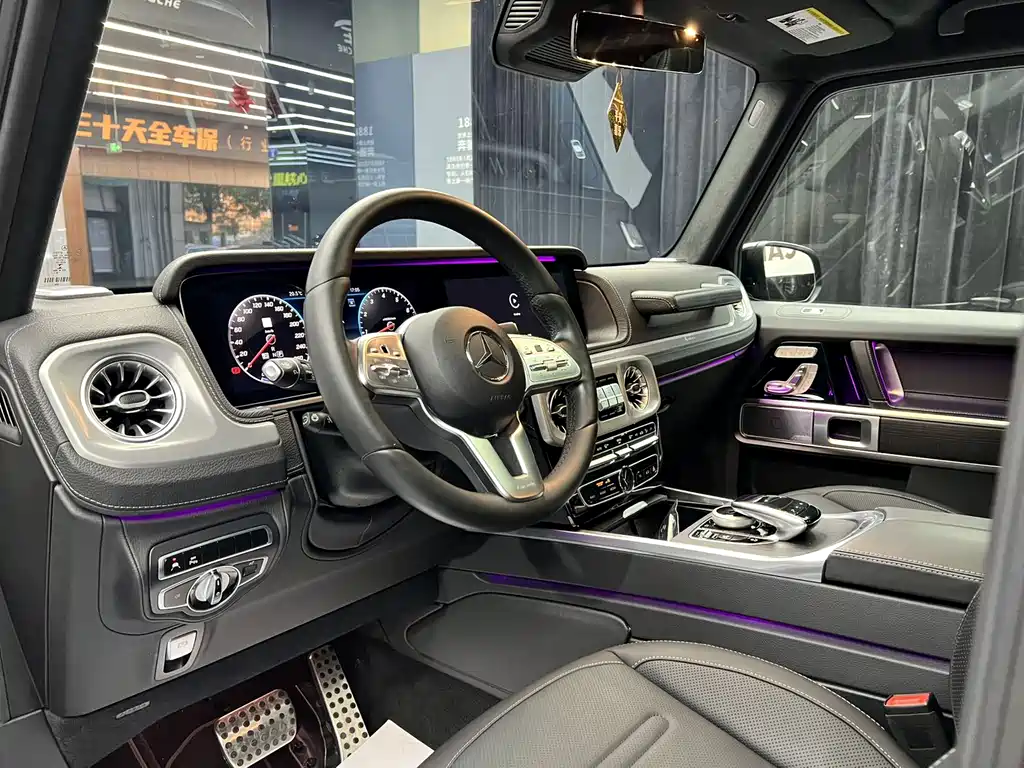 MERCEDES-BENZ G CLASS