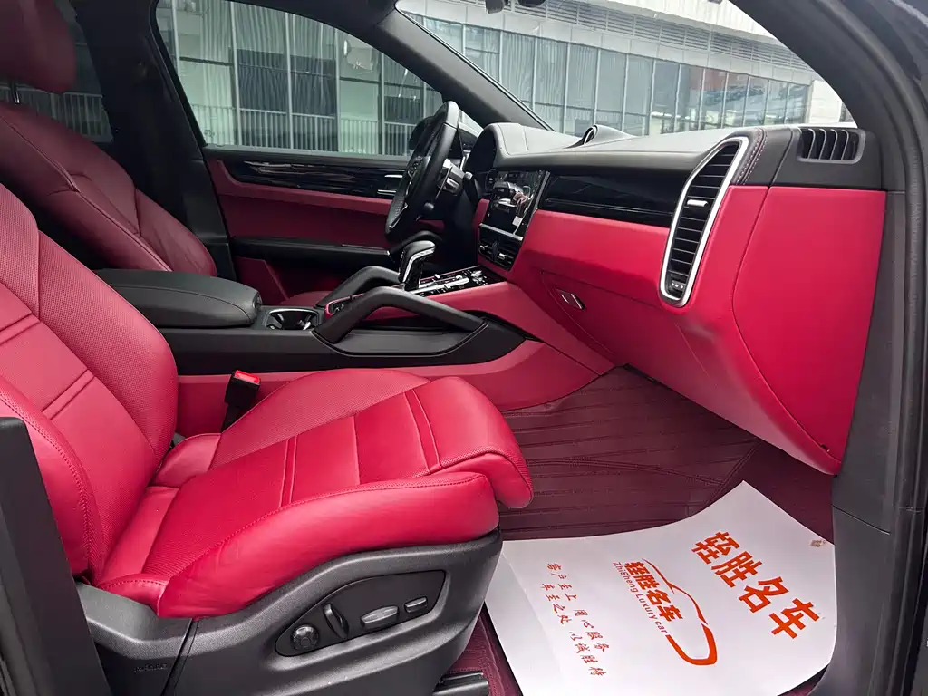 Porsche Cayenne Hybrid — миниатюра 13