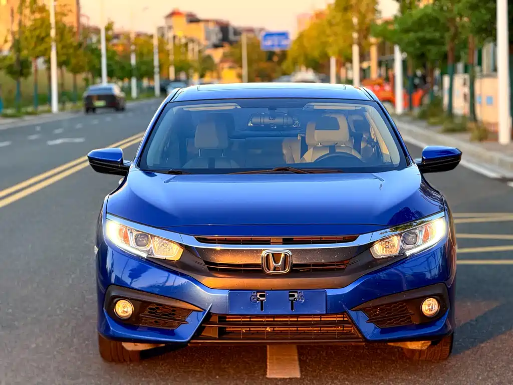 Honda Civic — миниатюра 2