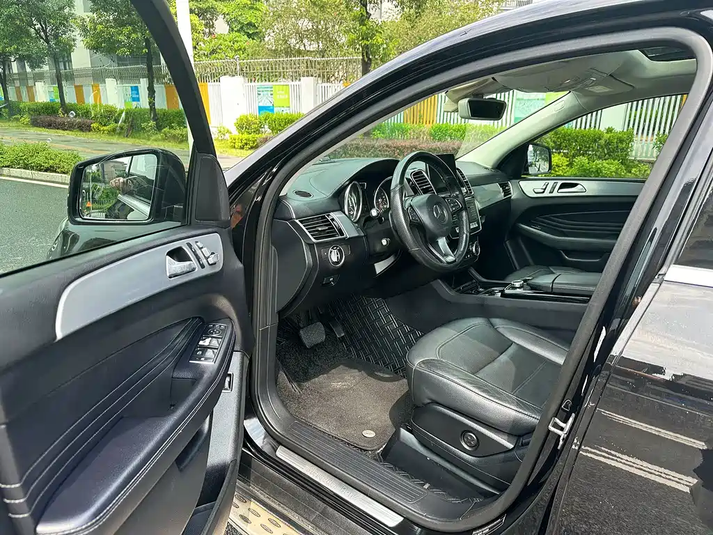 Mercedes-Benz GLE Coupe — миниатюра 13