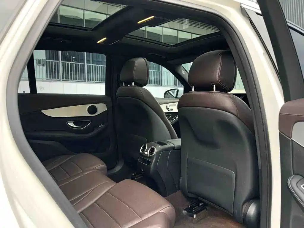 Mercedes-Benz GLC — миниатюра 11