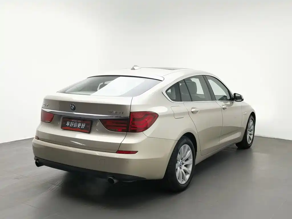 BMW 5 Series GT — миниатюра 2