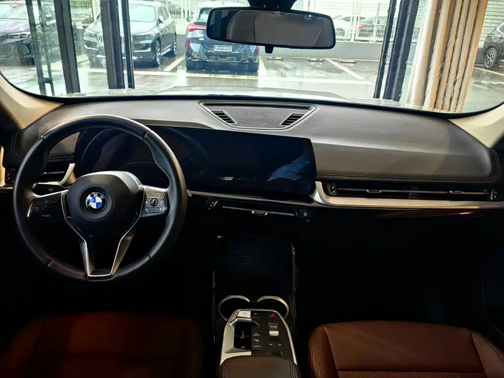 BMW X1 — миниатюра 7