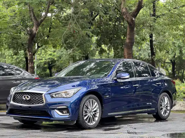 INFINITI  Q50L 2019