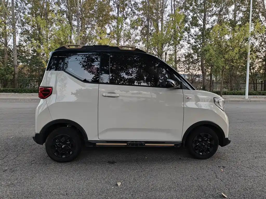 Wuling MINIEV — миниатюра 25