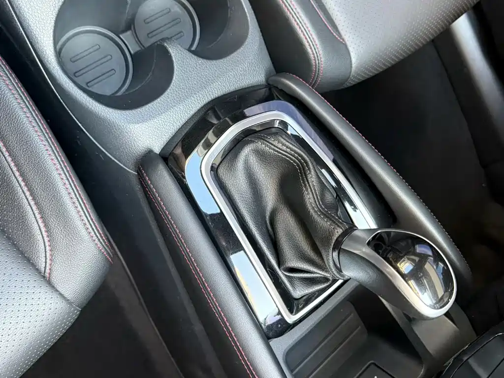 Nissan Qashqai — миниатюра 5