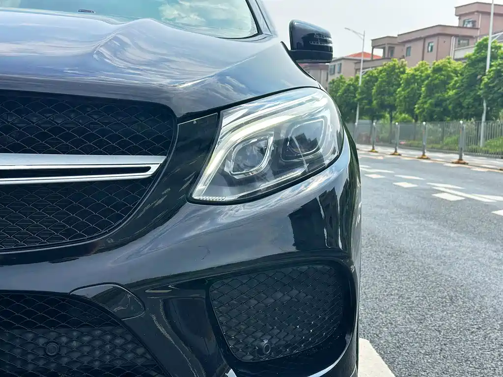 Mercedes-Benz GLE Coupe — миниатюра 11