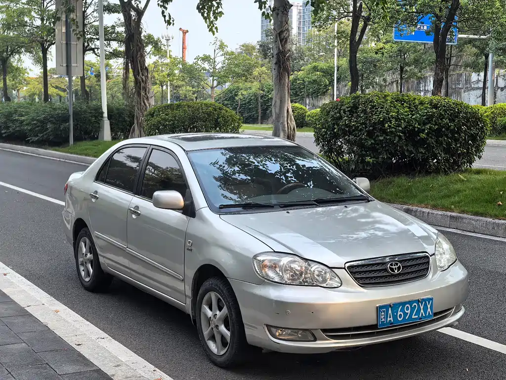 Toyota Corolla — миниатюра 18
