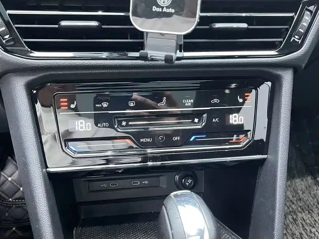 Volkswagen Tharu — миниатюра 12