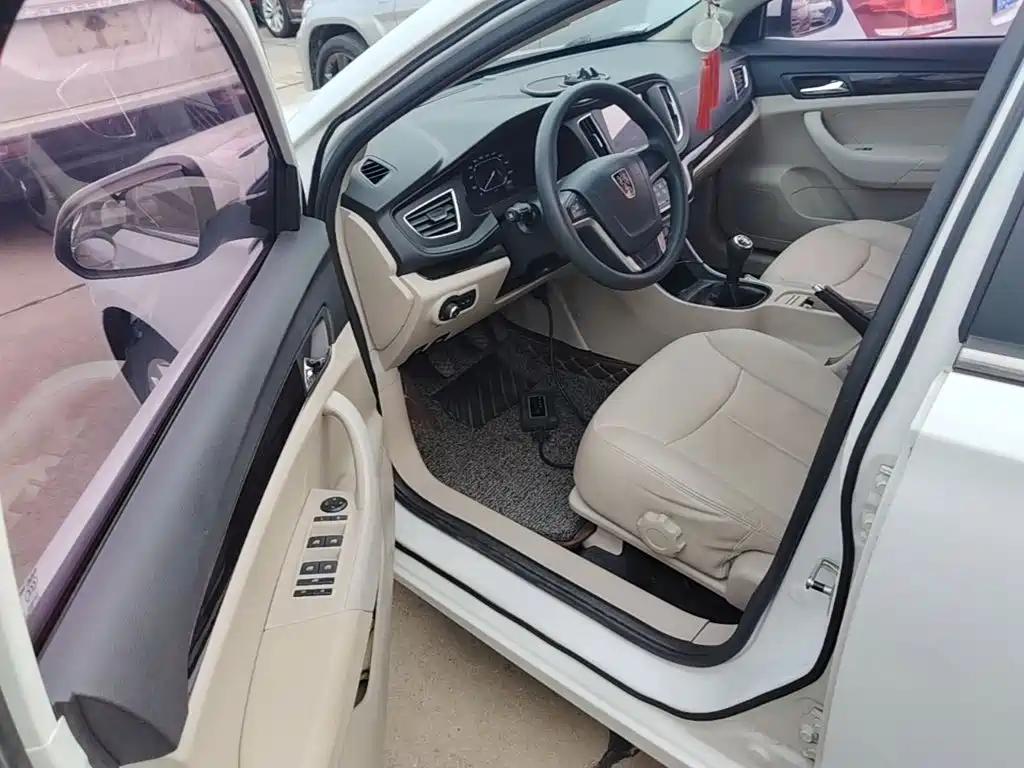 Roewe 360 — миниатюра 16
