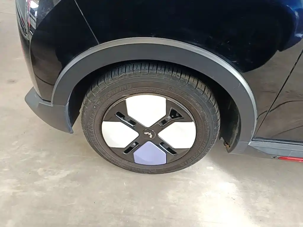 Wuling MINIEV — миниатюра 23