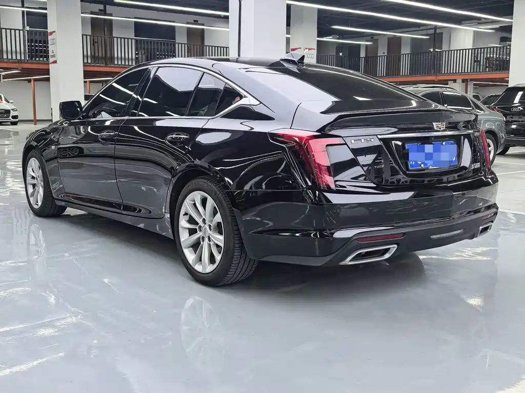 Cadillac CT5 — миниатюра 9