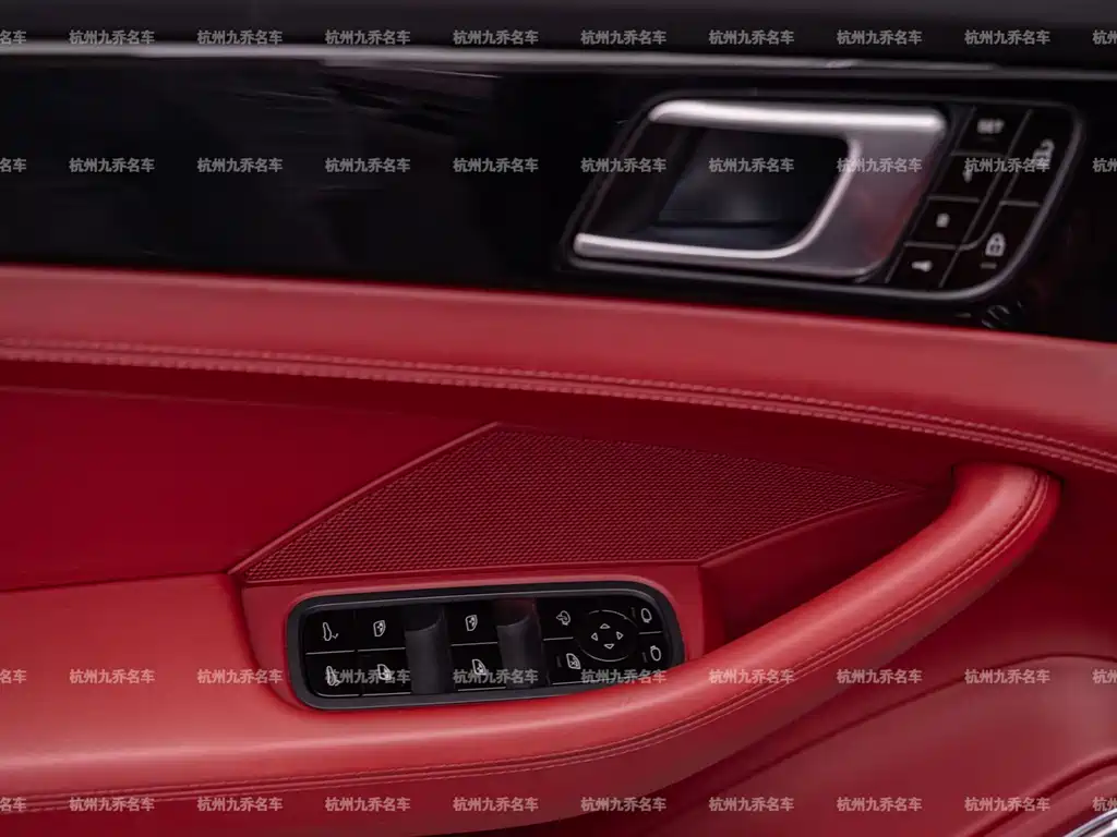 Porsche Panamera — миниатюра 26