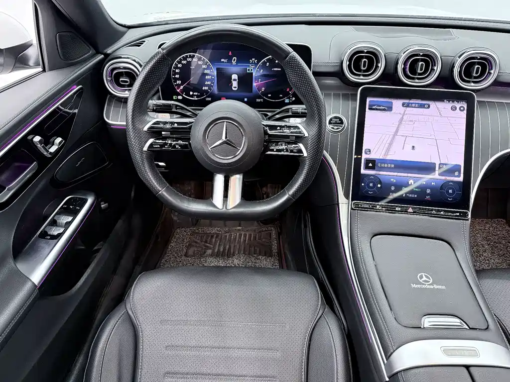 Mercedes-Benz C-Class — миниатюра 7
