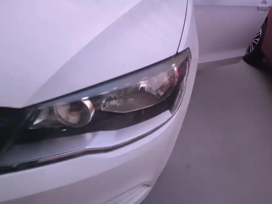 Volkswagen Jetta — миниатюра 5