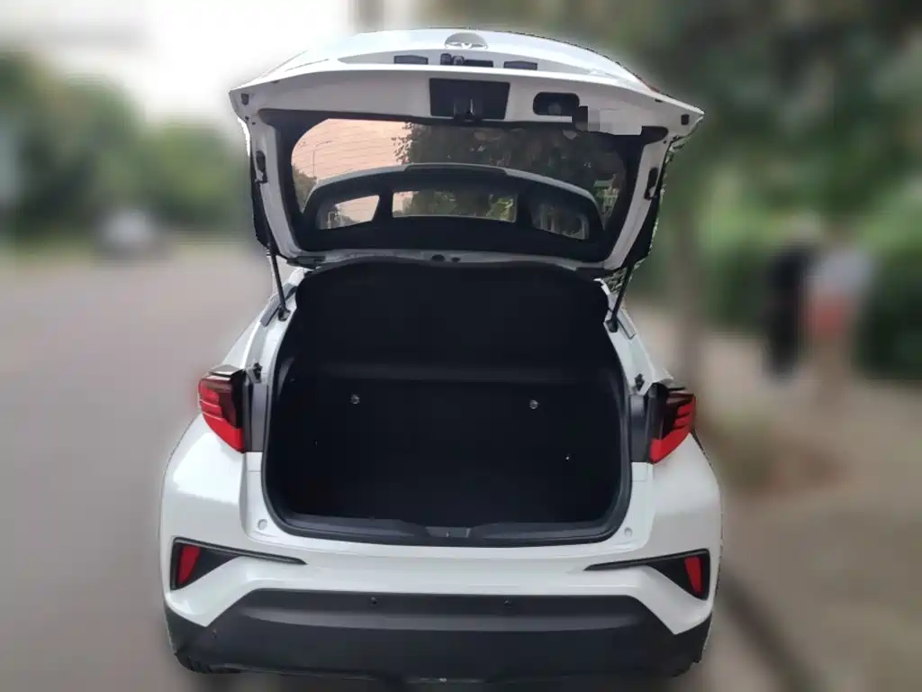 Toyota C-HR — миниатюра 15