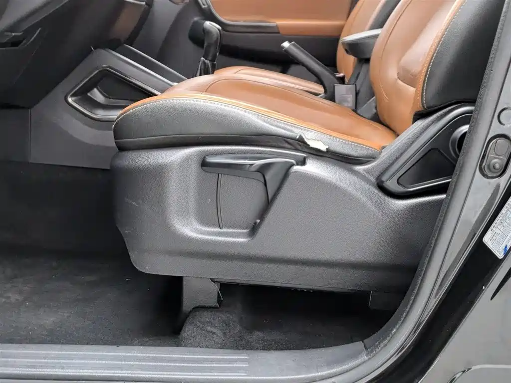 CHANGAN CHANGAN AUCHAN CX70