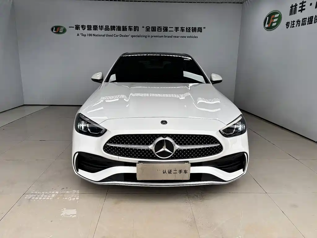 Mercedes-Benz C-Class — миниатюра 3