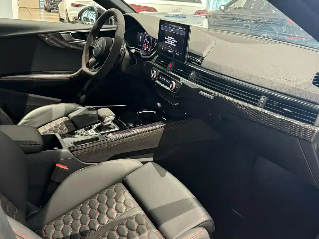 Audi RS 5 — миниатюра 6