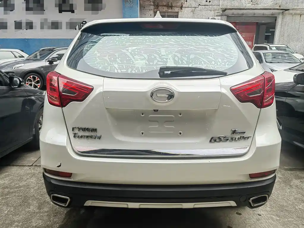 GAC TRUMPCHI GS5 SUPER