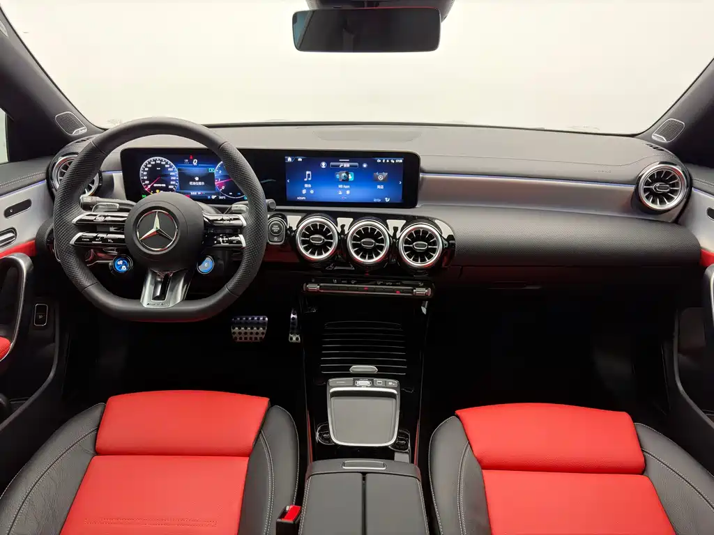 Mercedes-Benz CLA AMG — миниатюра 15