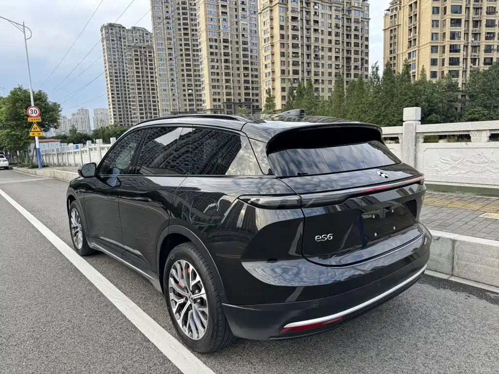 NIO ES6 — миниатюра 9