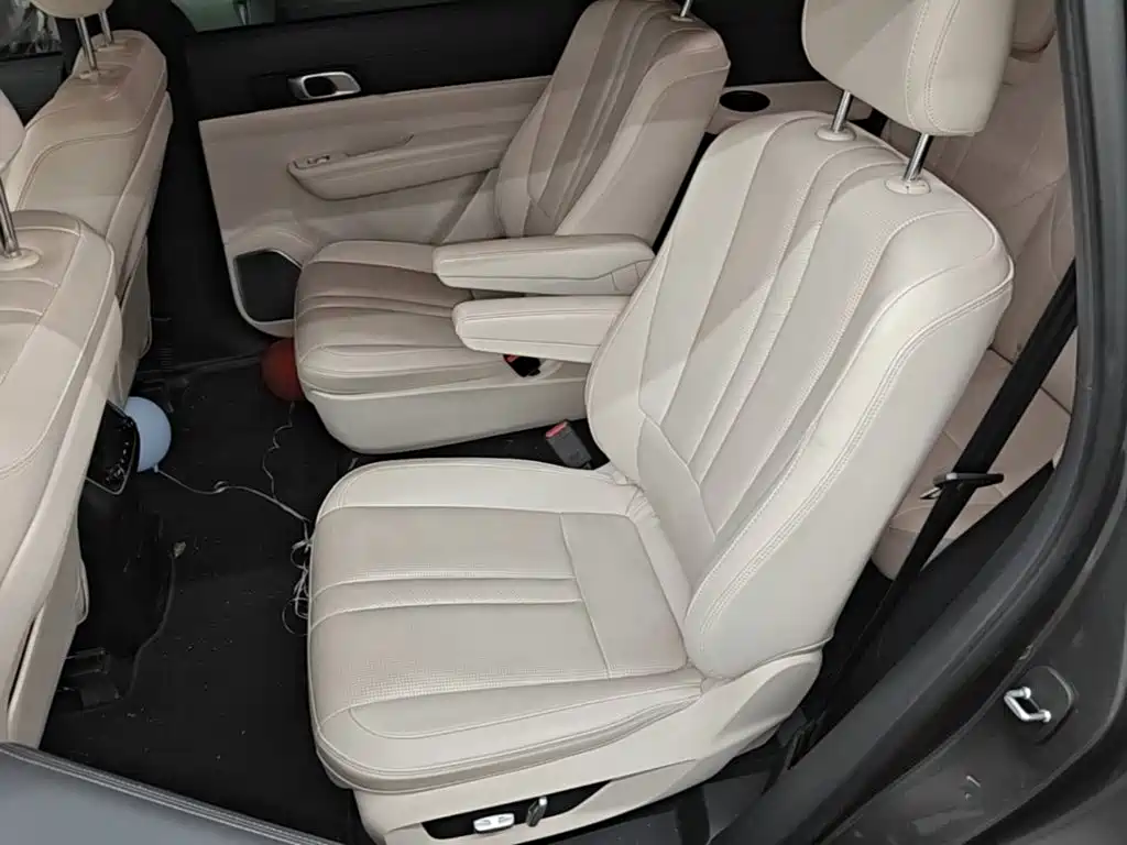 Li Auto Li ONE — миниатюра 17