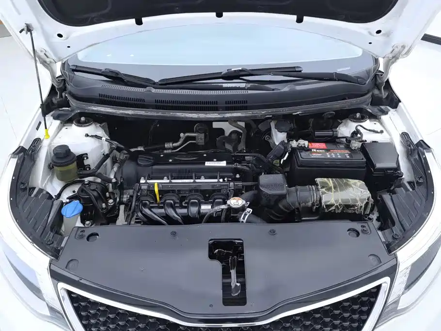 Kia K2 2015 1.4L MT GLS