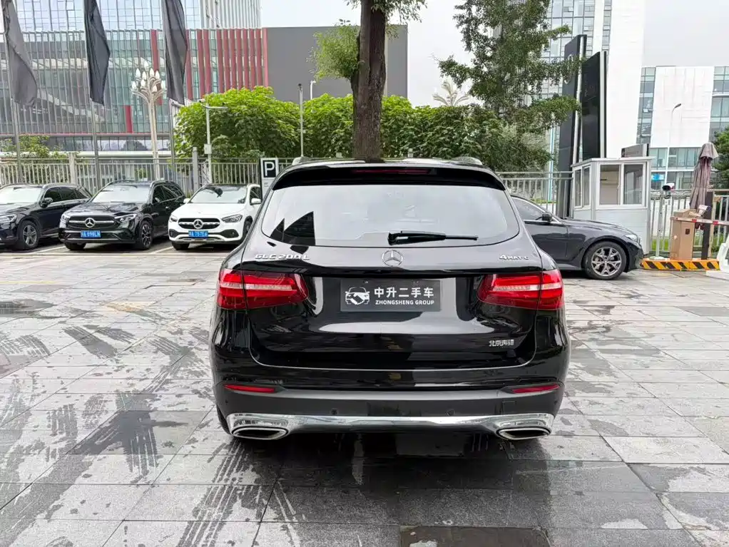 Mercedes-Benz GLC 2019 GLC 200 L 4MATIC