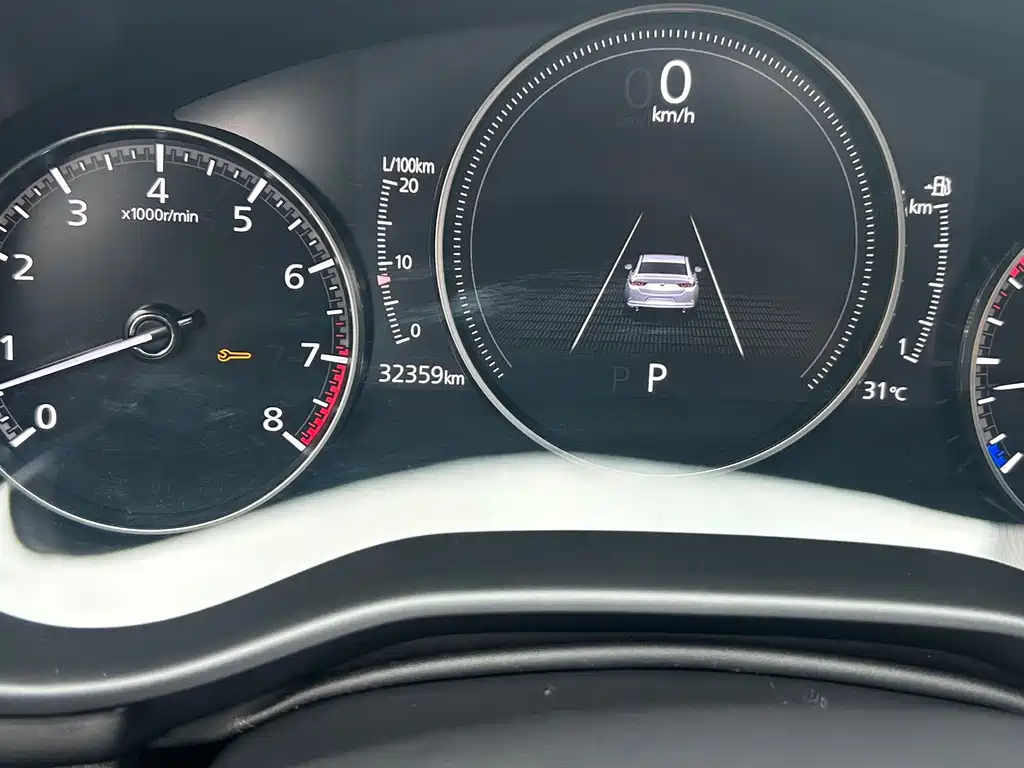 Mazda 3 Axela — миниатюра 8