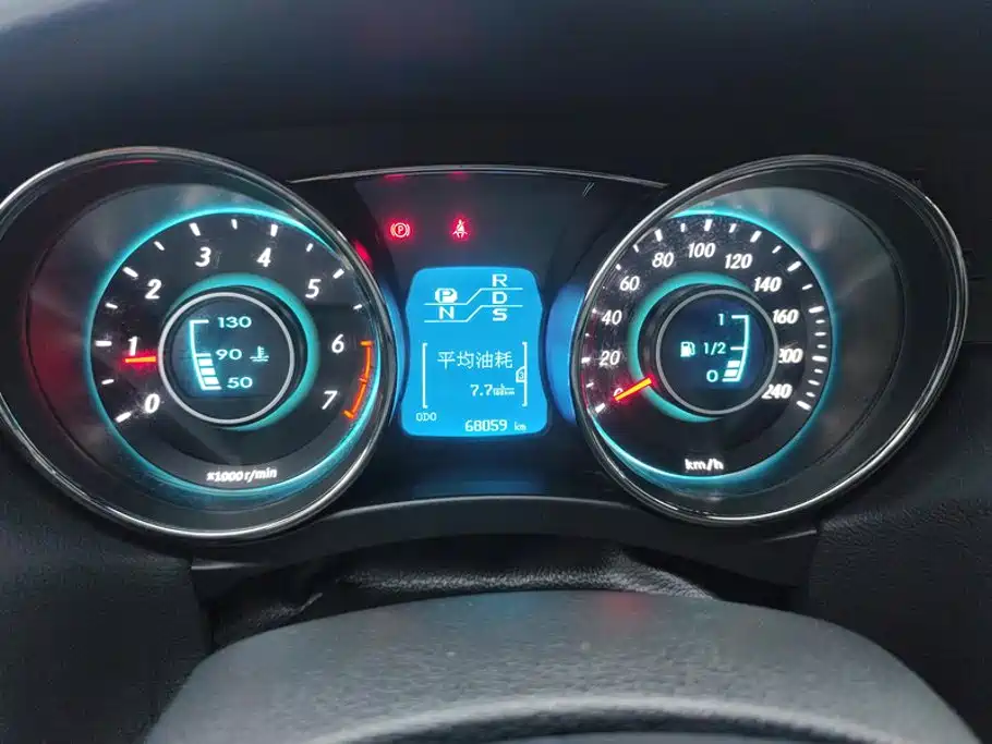 BAIC Senova D50 — миниатюра 14