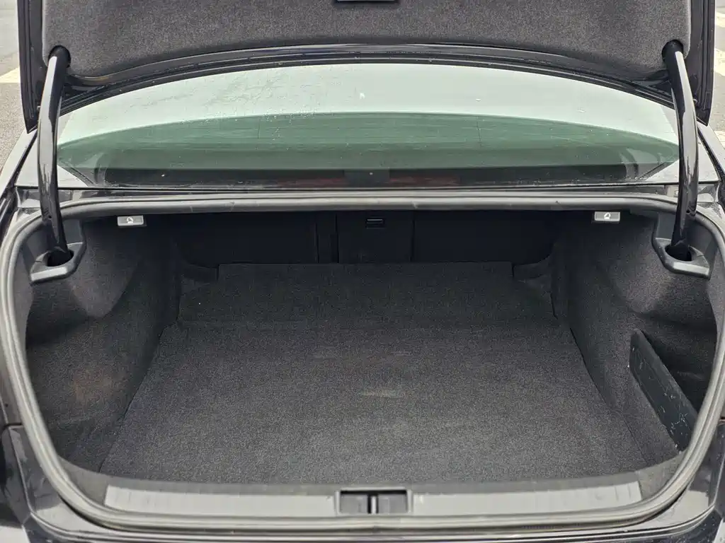 Volkswagen Magotan — миниатюра 9