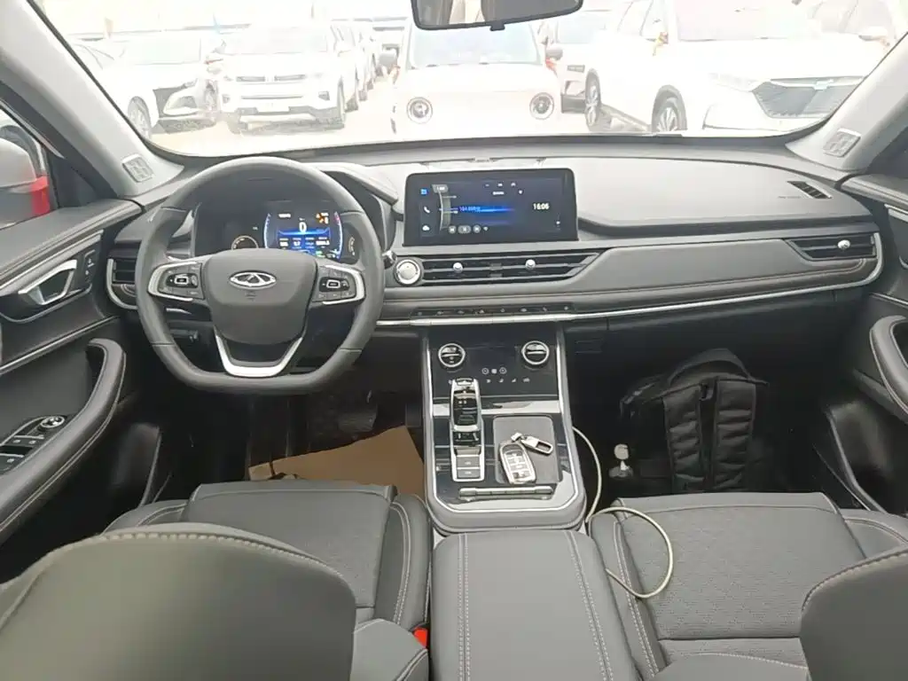 Chery Tiggo 8 — миниатюра 10
