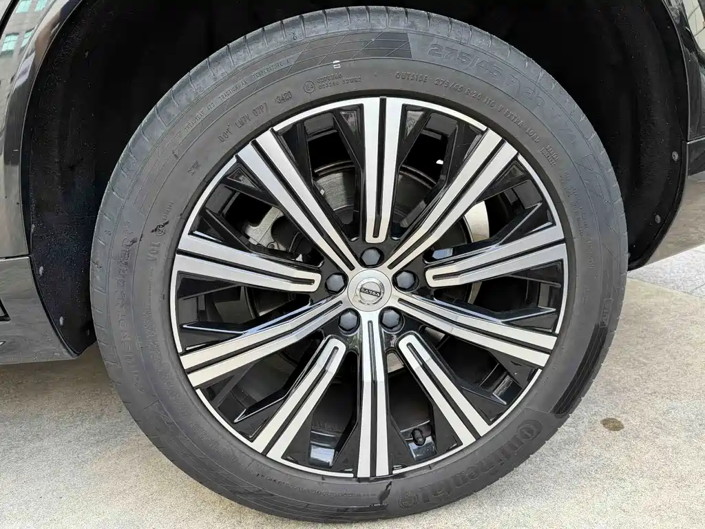 Volvo XC90 — миниатюра 13