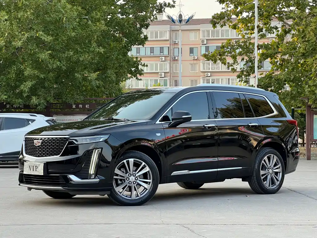 Cadillac XT6