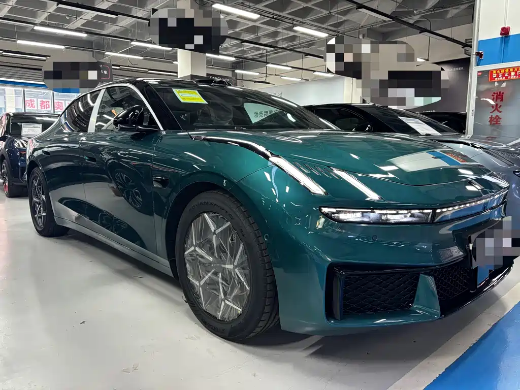 Lynk & Co 10 — миниатюра 3