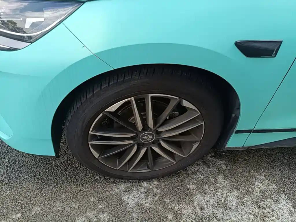 BYD Qin L — миниатюра 23