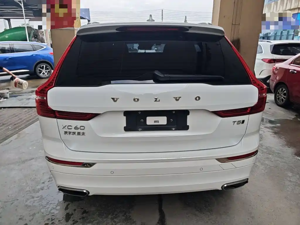 Volvo XC60 — миниатюра 6