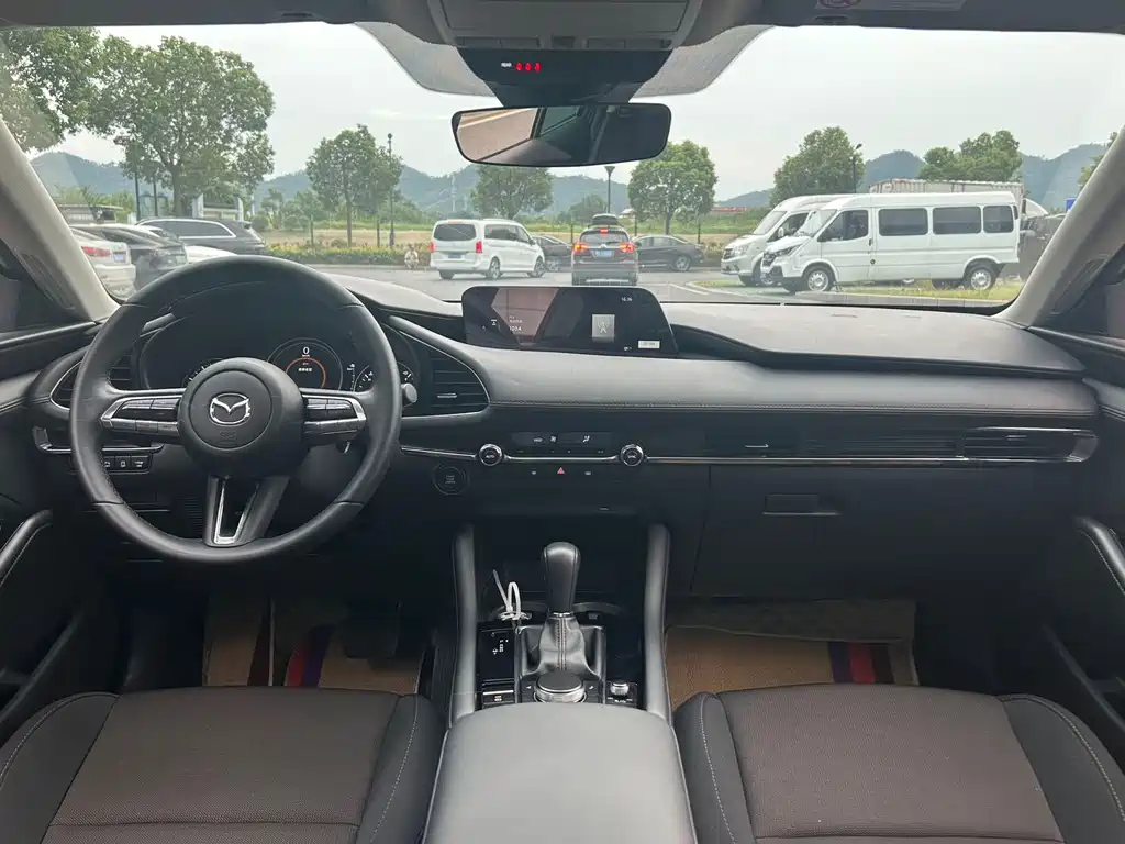 Mazda 3 Axela — миниатюра 9
