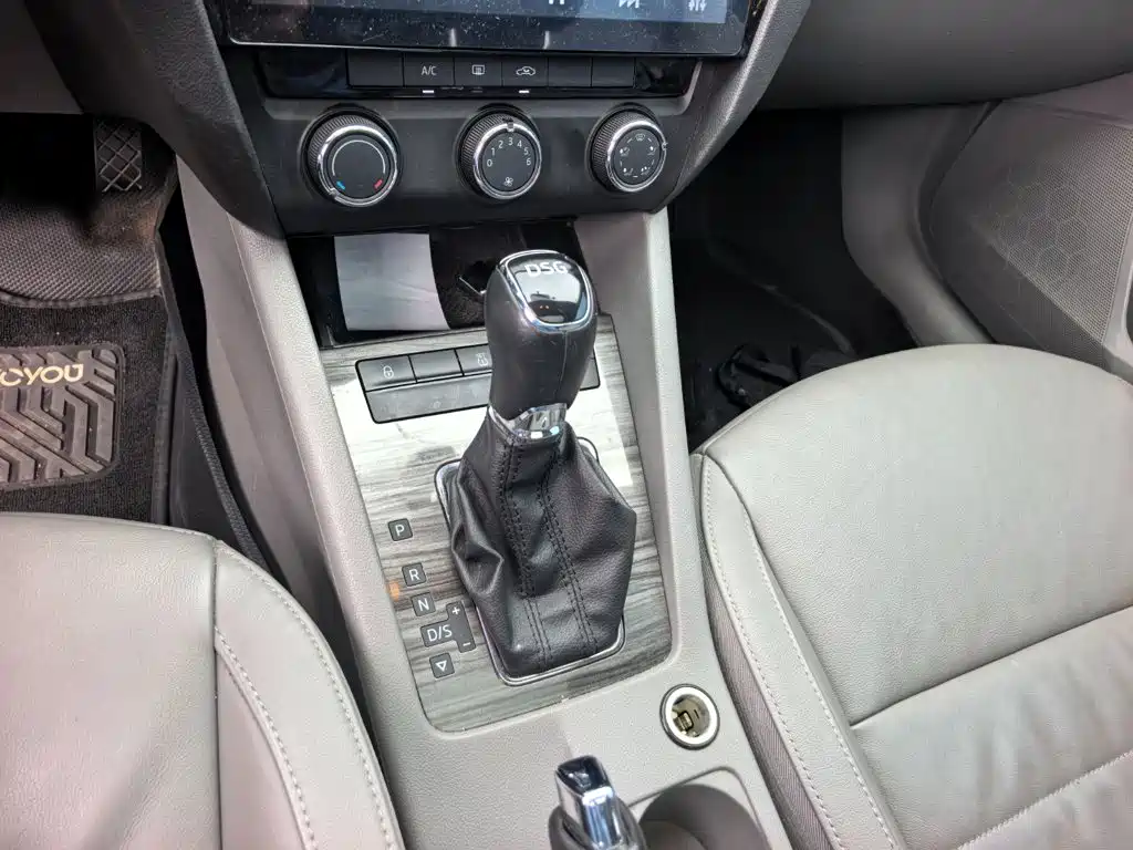 Skoda Octavia — миниатюра 14