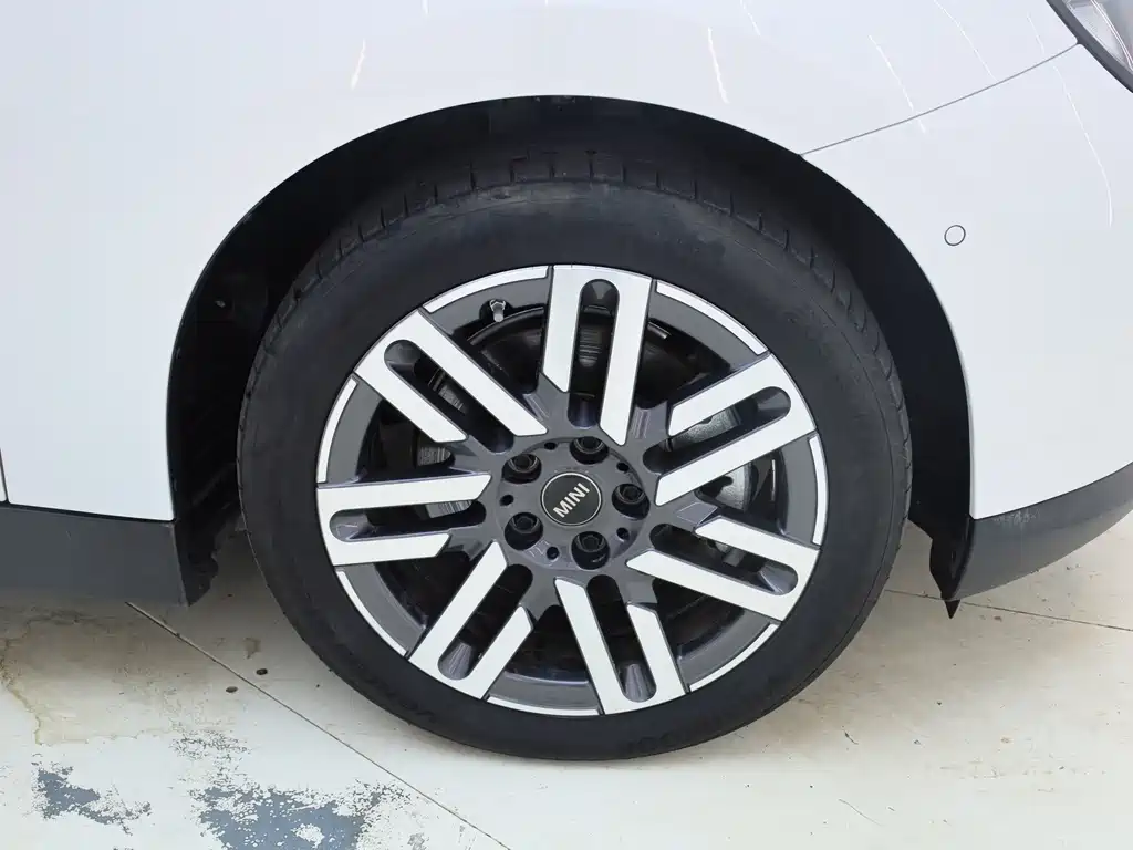 MINI MINI COOPER EV — миниатюра 13