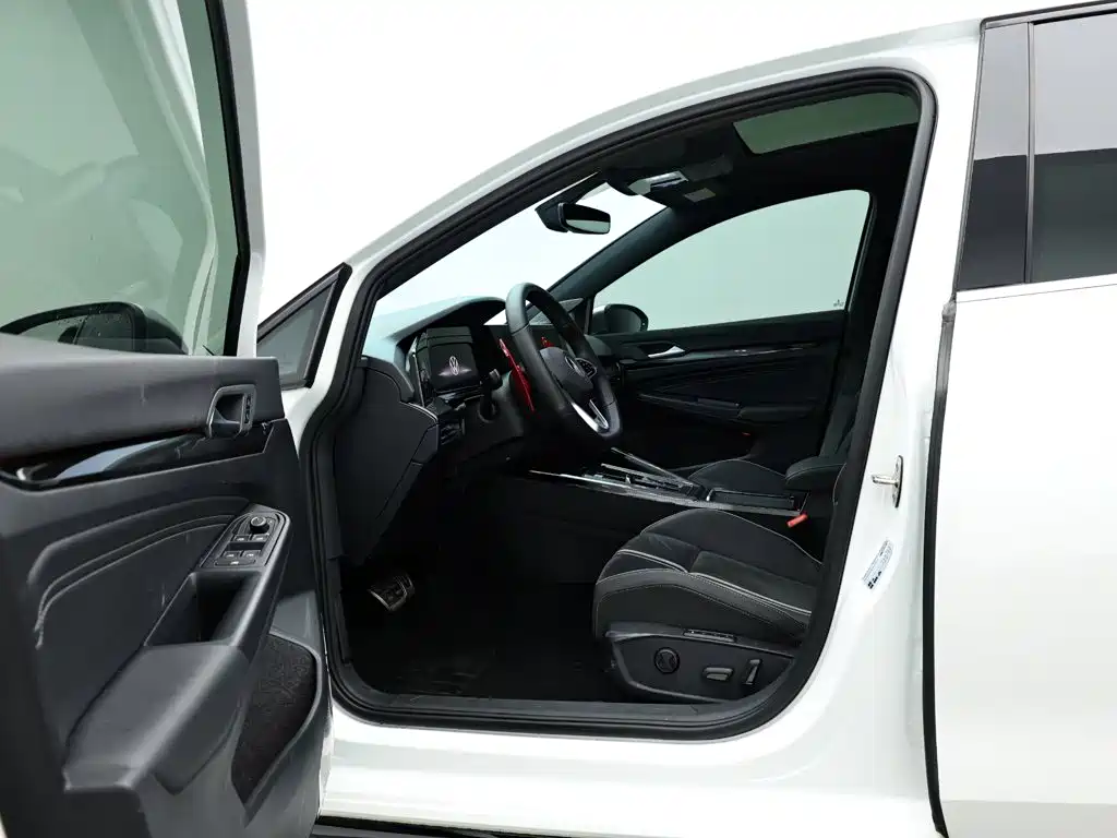 Volkswagen Golf — миниатюра 9