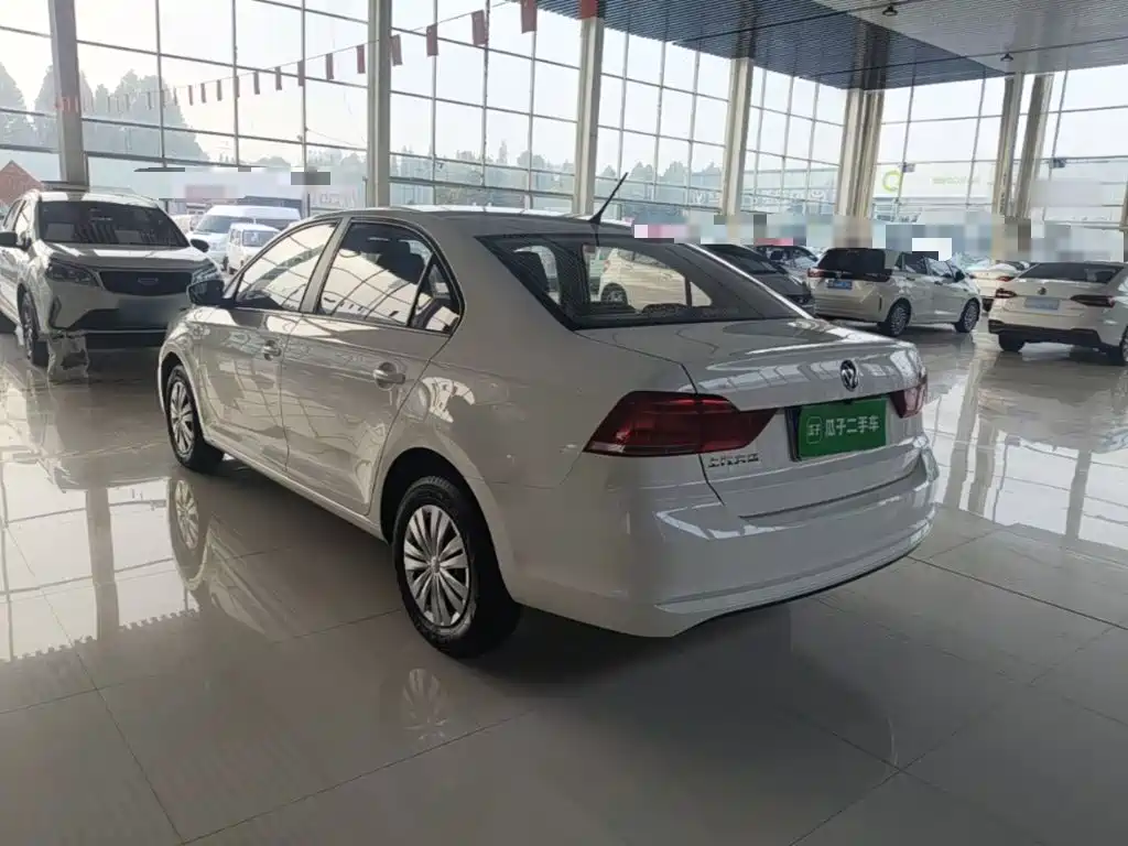Volkswagen Santana — миниатюра 5