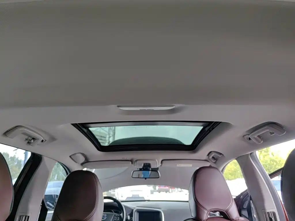 Volvo XC60 — миниатюра 18