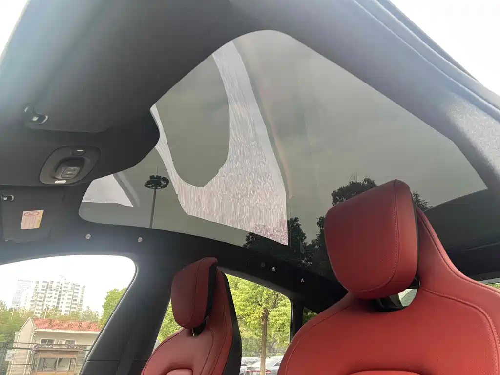 XIAOMI CAR XIAOMI SU7