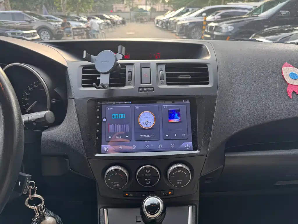 Mazda 5 — миниатюра 9