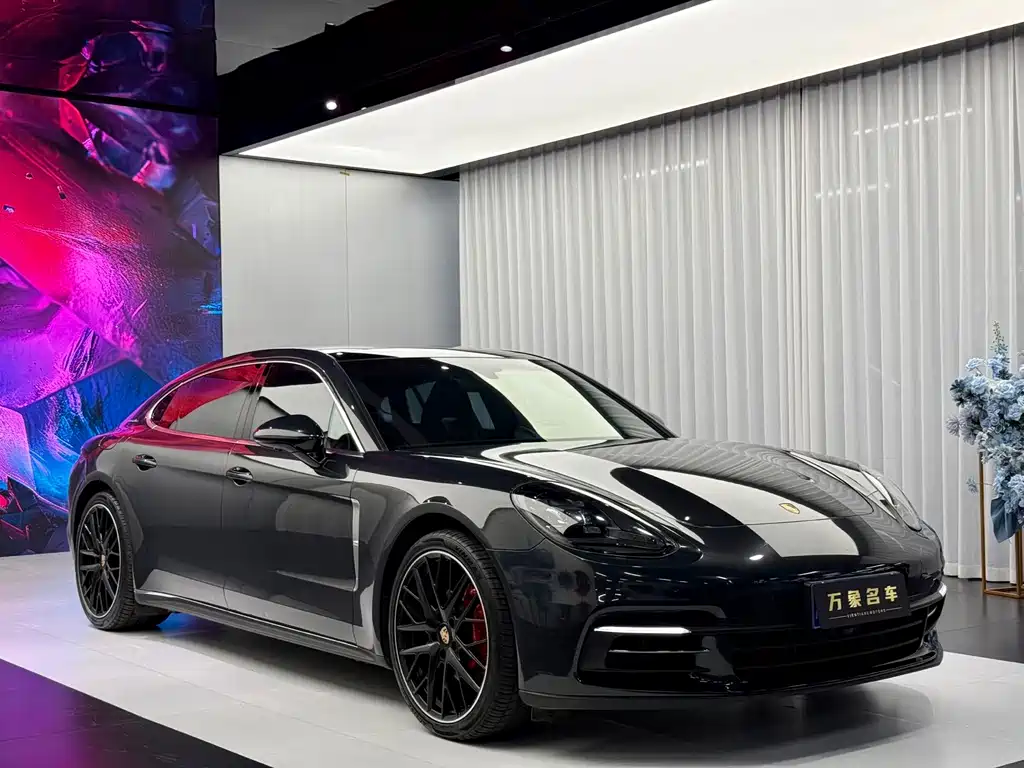 Porsche Panamera 2019 Panamera 4 Executive Long Wheelbase 2.9T