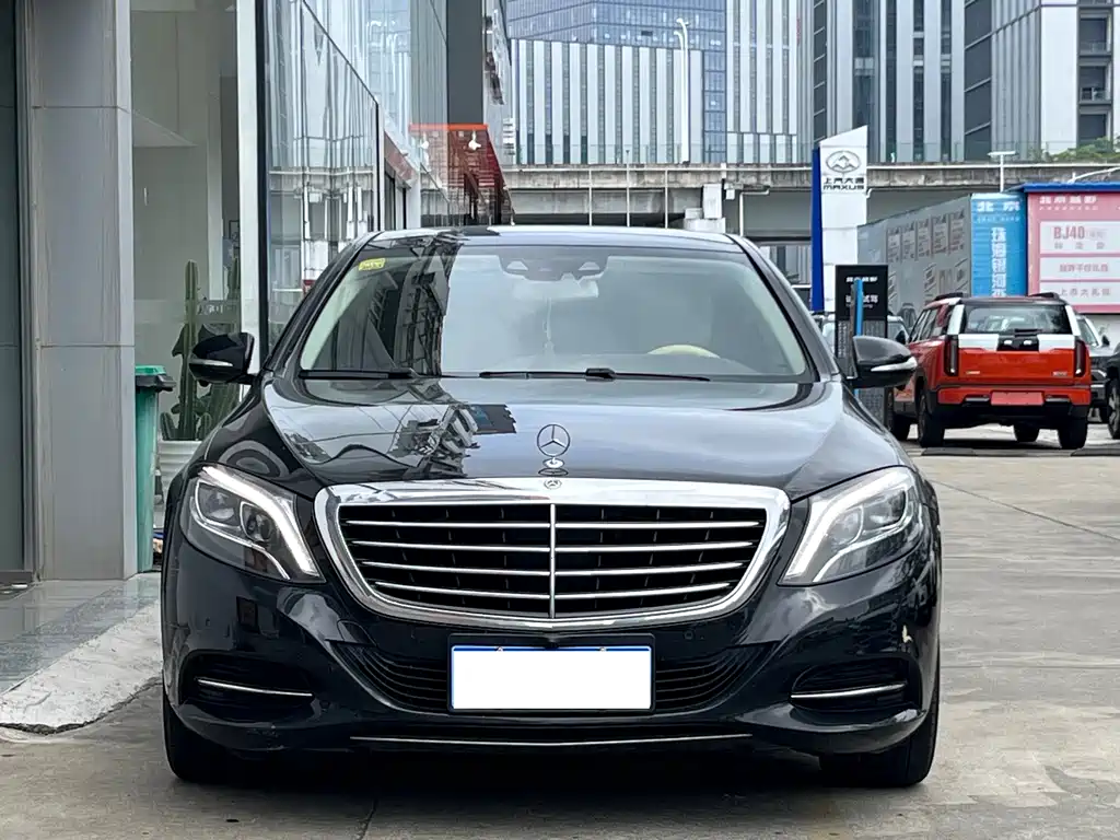 Mercedes-Benz S-Class — миниатюра 2