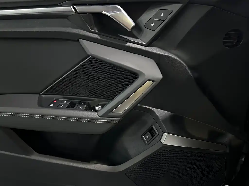 Audi A3 — миниатюра 12